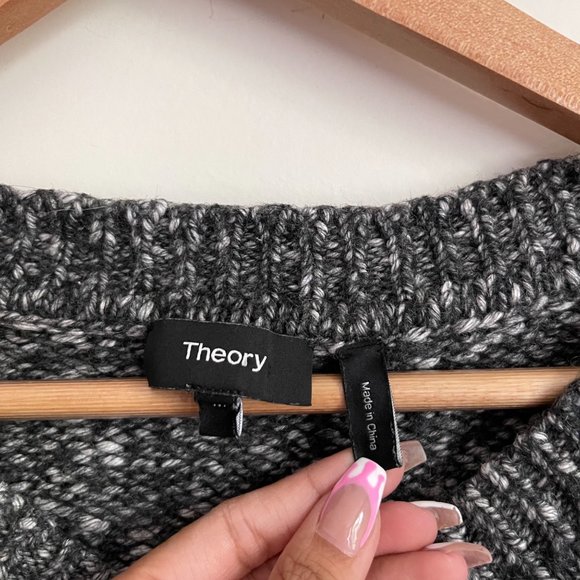 Women's Theory Gray Speckled V Neck Sweater Medium - Picture 4 of 7